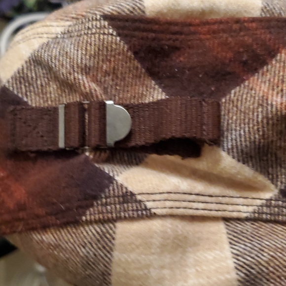 Vintage Triple Five Soul Vest Wool with faux fur removable hood. - Picture 16 of 17